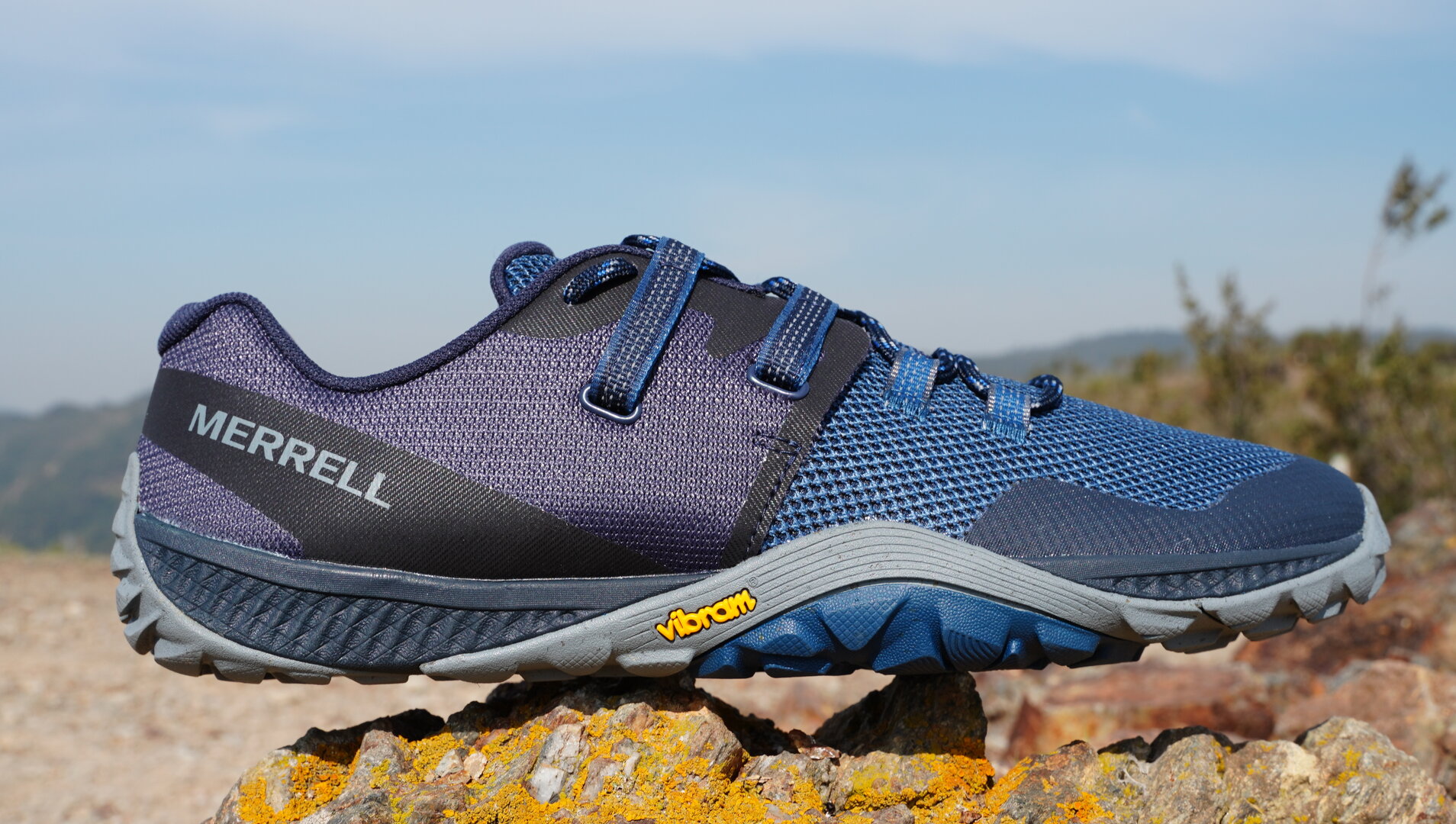 Merrell mantiene su apuesta por el barefoot con la nueva Trail