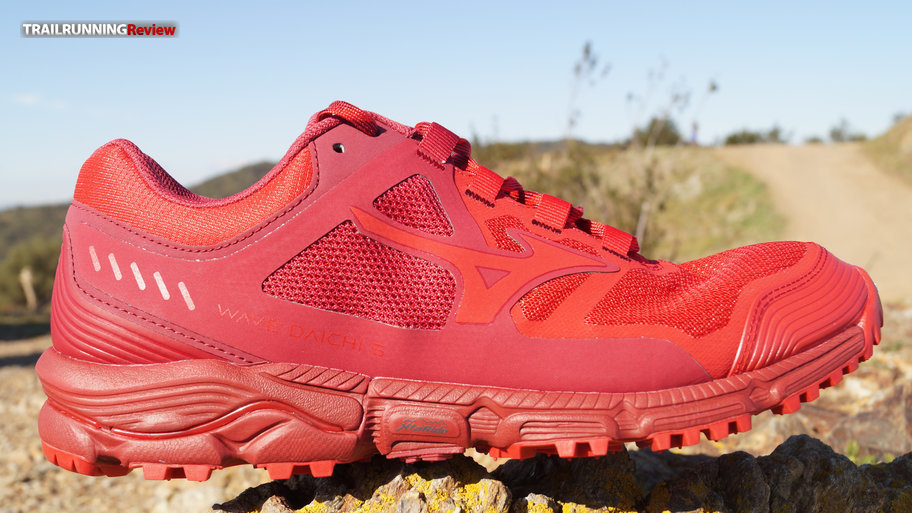 Mizuno Wave Daichi 5