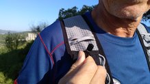Montane Gecko: Pito de seguridad en el interior del pequeo bolsillo cerrado