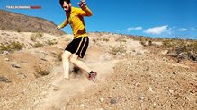 Probando la lengeta en Death Valley