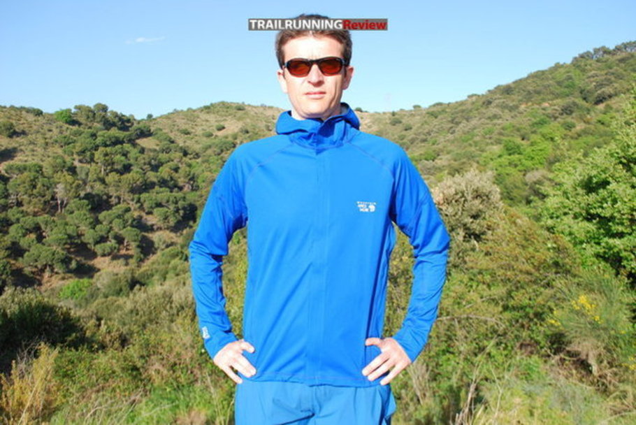 >Mountain Hardwear Effusion Hooded