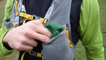 Mountain Hardwear Race Vest Pack: Podemos usar los bolsillos frontales tambin para guardar otras cosas