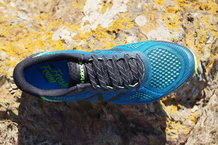 New Balance Fresh Foam Gobi v2