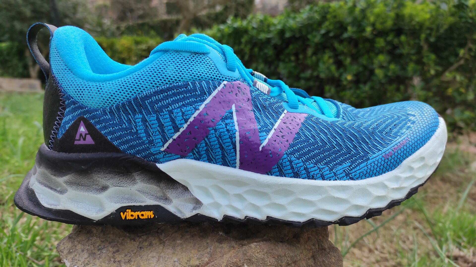 New Balance Foam Hierro v6 W -