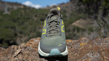 New Balance FuelCell Venym