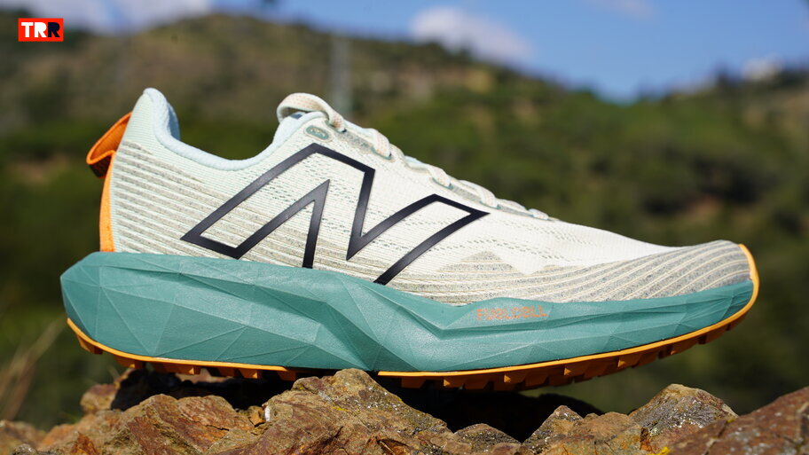 >New Balance FuelCell Venym