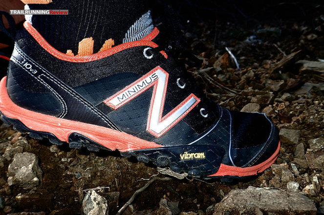 Evolucionar doble túnel New Balance MT 10 Minimus v3 - TRAILRUNNINGReview.com