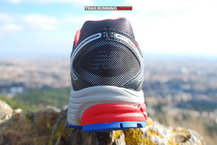 New Balance MT 860v4