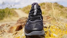 New Balance Shando Ruju