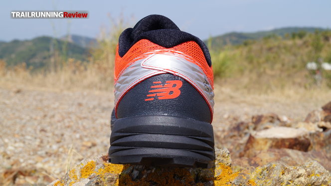 New Balance Summit K.O.M. TRAILRUNNINGReview.com