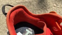 Nike Air Zoom Terra Kiger 8: el collarin acolchado ofrece una sujección sobresaliente