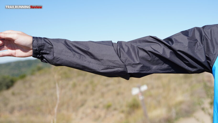 o2 waterproof trail jacket