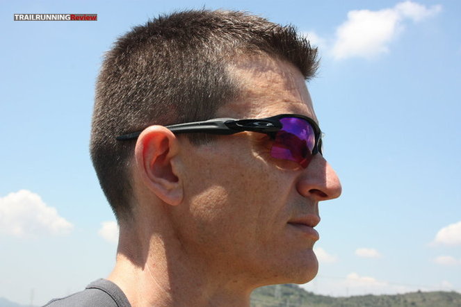 Oakley Flak XL TRAILRUNNINGReview.com