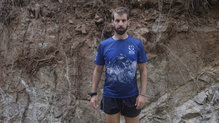 El fit de la OTSO Short Sleeve es muy buena ya que permite correr con total libertad 