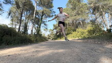 Ronhill Freedom Ultra: Excelente comportamiento traccionando con paso firme en caminos y pistas forestales de tierra compacta.