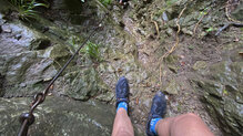 En roca mojada las Salewa Ultra Flex 2 Mid Gore-Tex pierde un poco de traccin