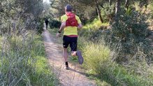 Salomon Active Skin 8 Set. Comodidad en carrera