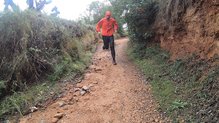 Salomon Bonatti Race WP Pant: Te permiten correr sin limitaciones