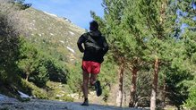 Salomon Elevate Aero FZ Hoodie: podemos usarlo en verano y en inverno