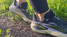 Salomon Genesis: Placa bilateral que aporta mucha estabilidad