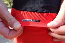 Tecnologa AdvencedSkin ActiveDry que permitir una buena evacuacin de sudor en los Salomon S-Lab Exo Twinskin Short.