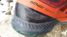 SALOMON SENSE ESCAPE GTX: la zona del taln resiste perfectamente los impactos sin apenas seales de desgaste