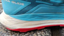 Salomon Ultra Glide: Pequeas lneas de compactacin