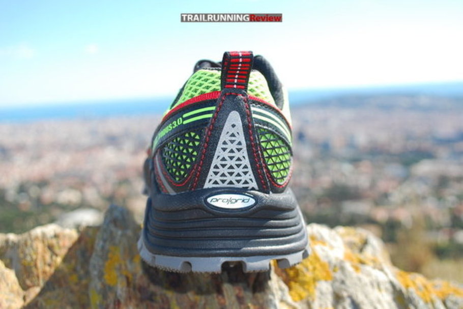 saucony xodus 3.0 gris