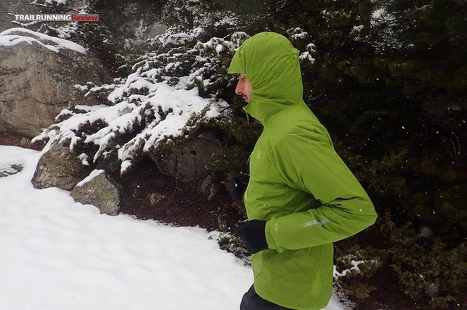 Ternua Neutrino - TRAILRUNNINGReview.com