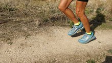 Thorlos Outdoor Athlete: Buena transpirabilidad corriendo con calor en terrenos secos