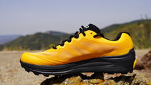 Topo Athletic MTN Racer 2