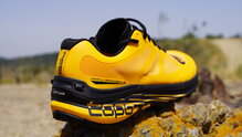 Topo Athletic MTN Racer 2