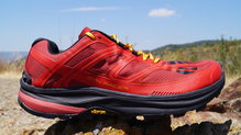 Topo Athletic MTN Racer