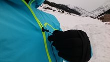 Uglow Rain Jacket limited edition, carro cremallera corre a la perfección.