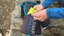 Ultimate Direction Adventure Vest 5.0: Compartimentos para todo.