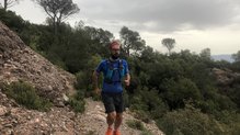 En la Ultimate Direction Mountain Vest se ha aprovechado hasta el ltimo espacio disponible para darnos capacidad de almacenamiento