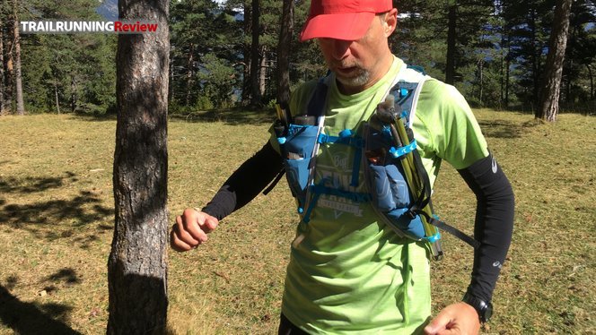 Ultimate Direction Mountain Vest 5.0 - TRAILRUNNINGReview.com