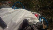 Ultimate Direction TO Race Vest 3.0, bolsillo tejido hidrofóbico