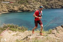 EL Ultimate Direction TO Race Vest 3.0 en Cap de Creus: Foto: Guillem Casanova