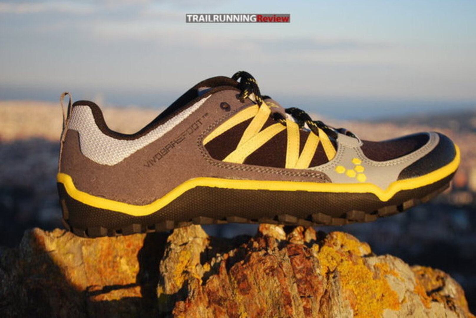 Vivobarefoot Neo VS New Balance Minimus 10v2 W - TRAILRUNNINGReview.com