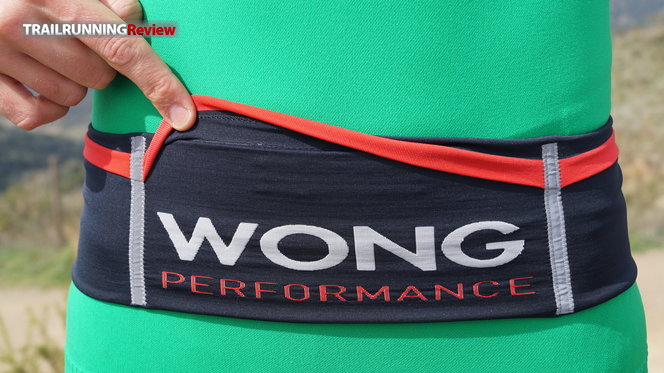 Wong Sport - Cinturón TRON PB portaobjetos, con complementos para  portabastones y portadorsales. ¿Quién lo necesitaba? 😏 Ya disponible en  www.wongsport.com __ Running belt that helps you to carry comfortably all  you
