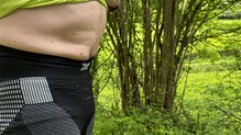 X-Bionic Effektor 4.0 Trail Running Shorts: detalle cinturon sujeccin