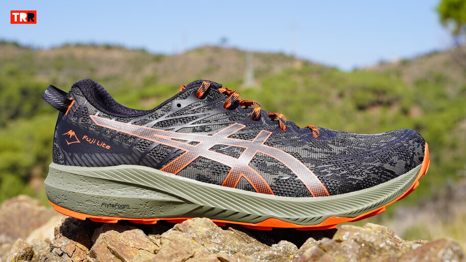 Asics Fuji Lite 3