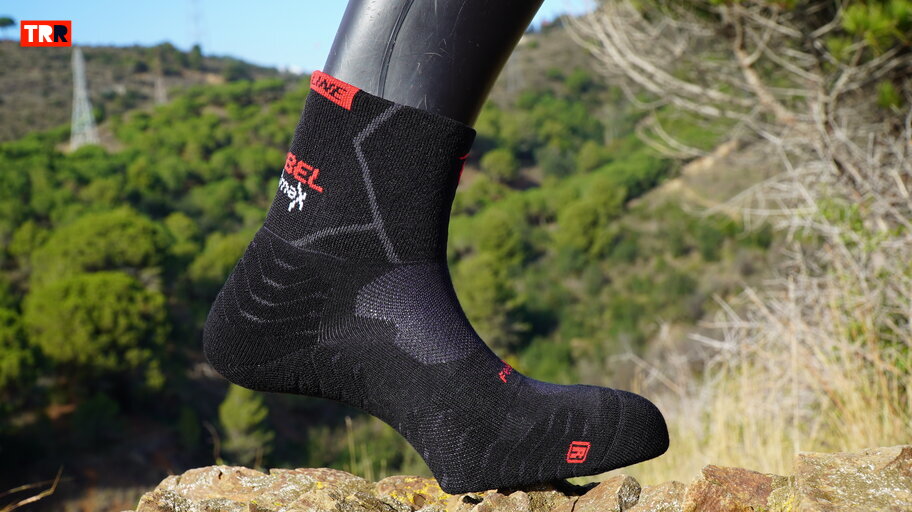 Calcetines de running Lurbel Tiny W Black