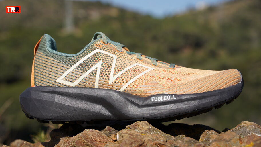 New Balance FuelCell Venym