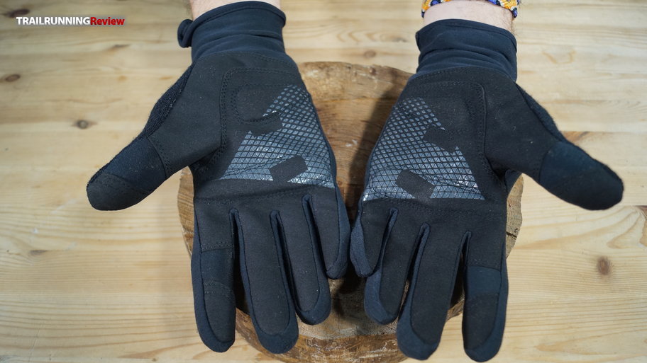 10 guantes táctiles perfectos para seguir usando el móvil en días de frío  intenso